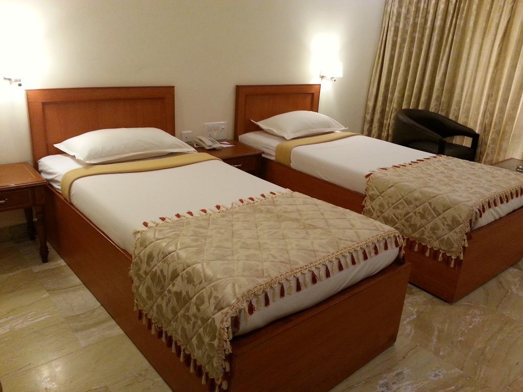 Paramount Inn Sriperumbudur Pokój zdjęcie