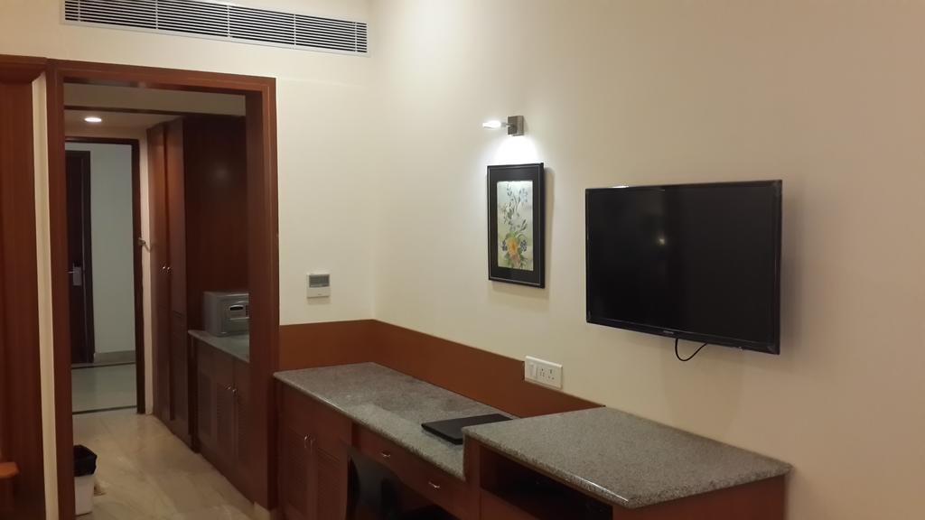 Paramount Inn Sriperumbudur Zewnętrze zdjęcie